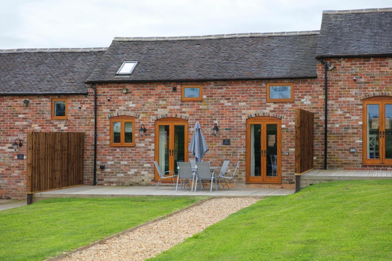 Hastings Retreat Rural Barn Conversions With Private Lake Ashby-de-la-Zouch Exterior photo